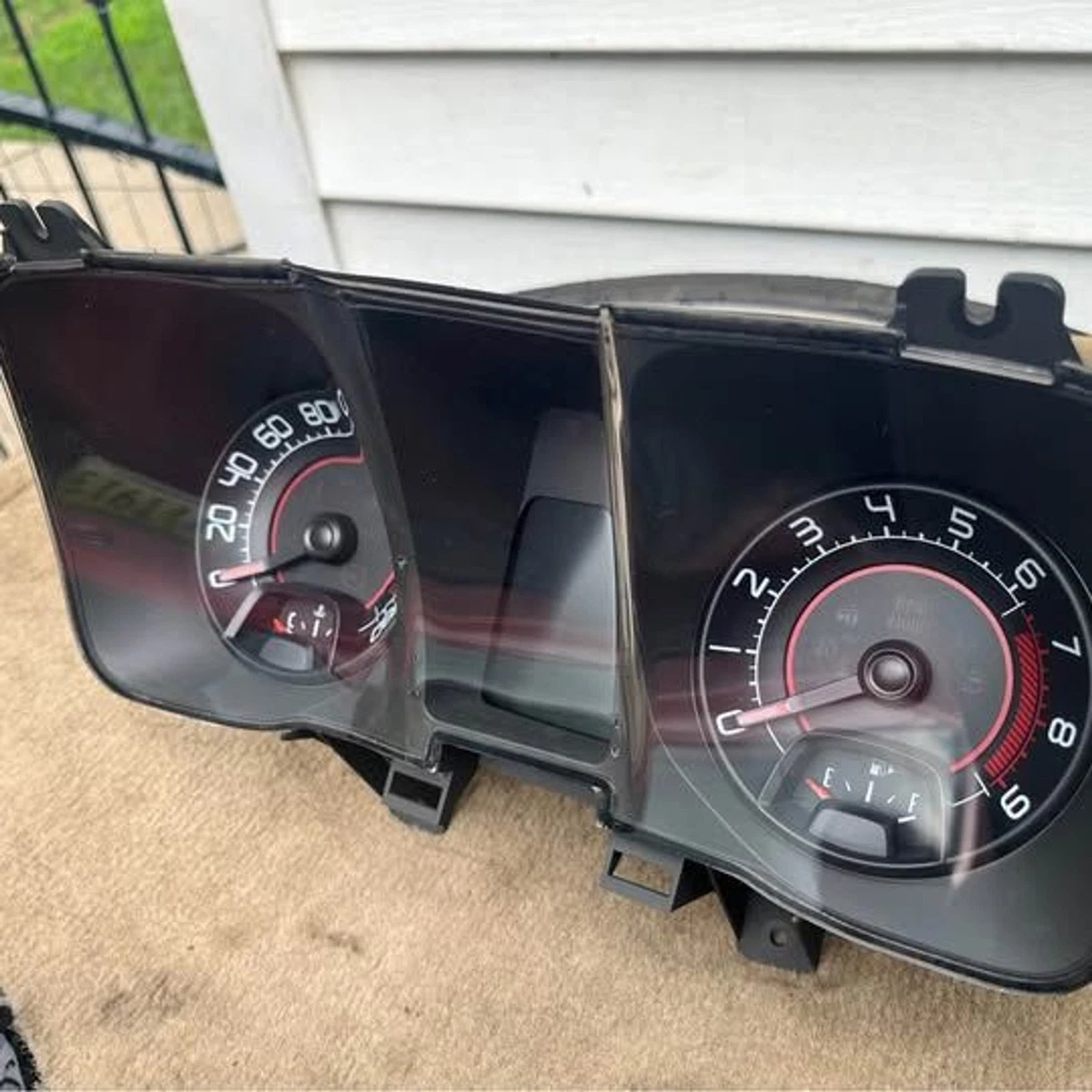 2010-2013 Chevrolet Camaro SS V8 Speedometer