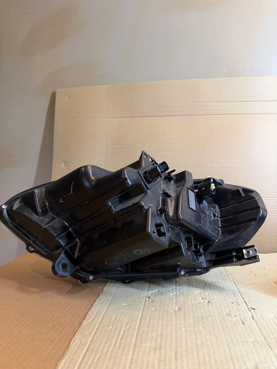 2018-2023 Ford Mustang Headlight 