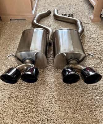fits Corvette C6 Z06 and ZR1 (2006-2013). This exhaust